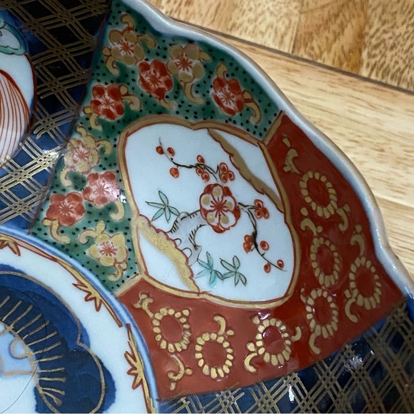 Vintage Unsigned IMARI Japan Blossoms and Trees Scene Decorative 7” Bowl - Picture 12 of 12